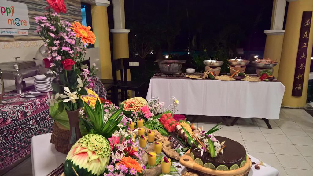 Dynasty Mui Ne Beach Resort ฟานเที้ยต ภายนอก รูปภาพ