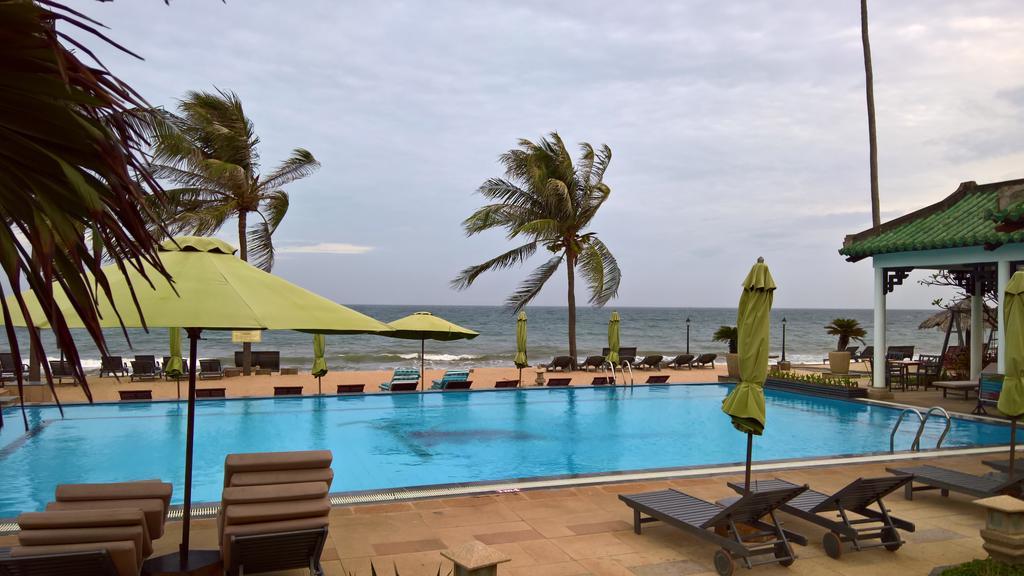 Dynasty Mui Ne Beach Resort ฟานเที้ยต ภายนอก รูปภาพ