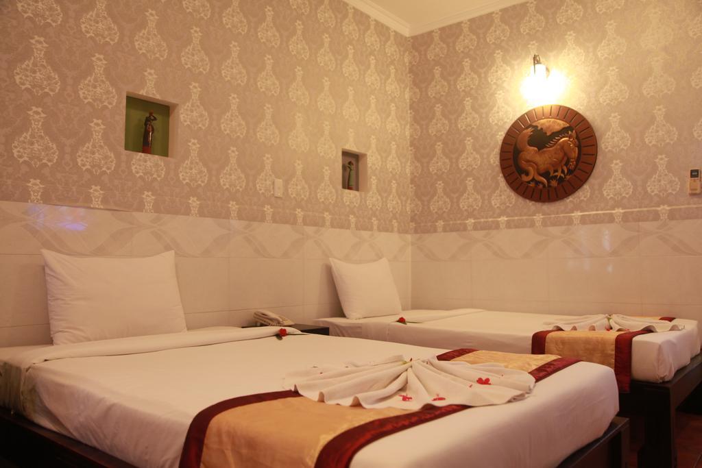 Dynasty Mui Ne Beach Resort ฟานเที้ยต ภายนอก รูปภาพ